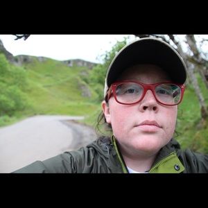 Meet your Posher, Lauren